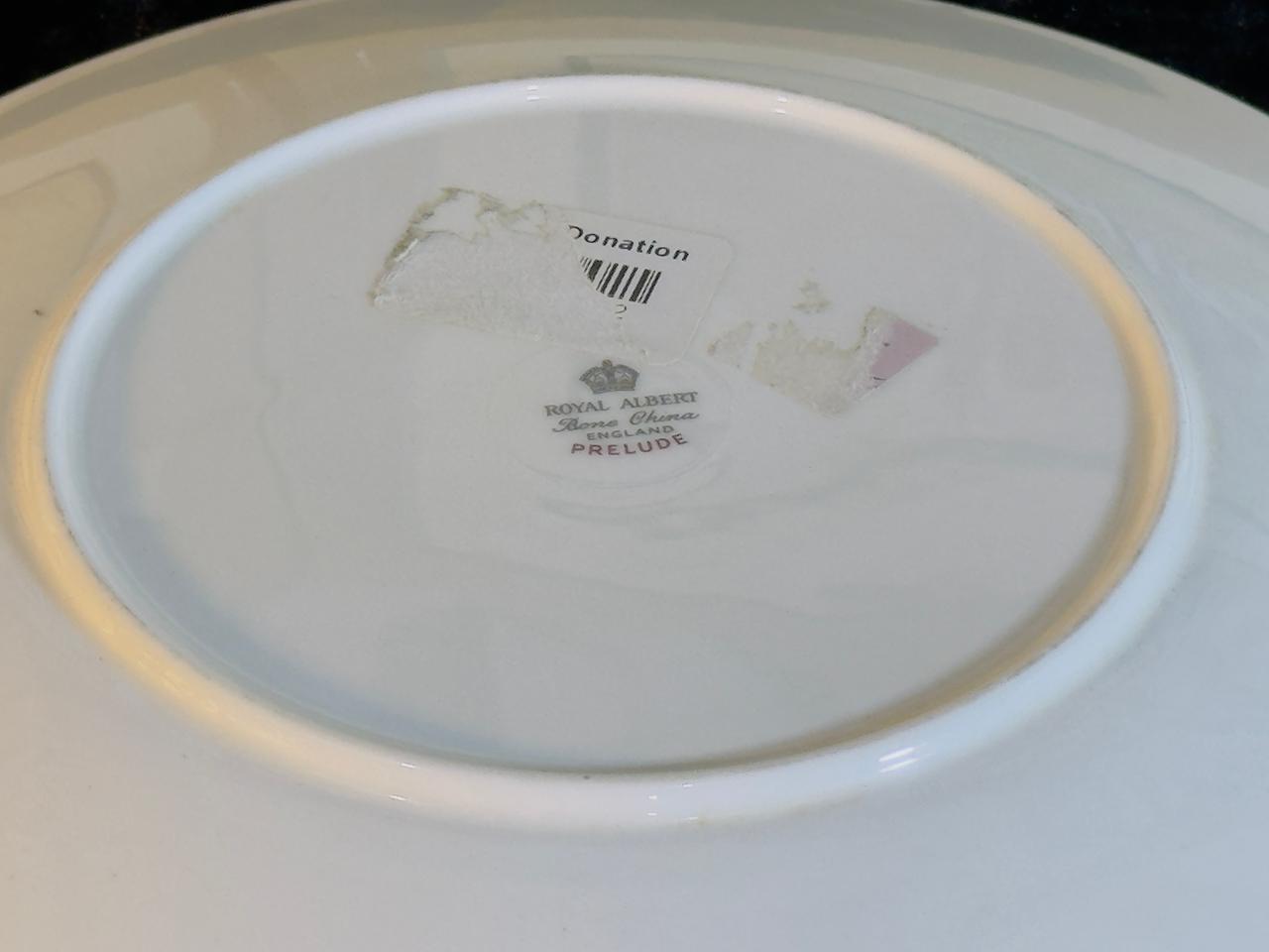 Royal Albert Fine Bone China Plate - Vintage Rose Design with Scalloped Edge