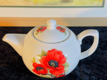 Fine Porcelain Teapot - Hand-Painted Red Poppy Flower Design with Lid