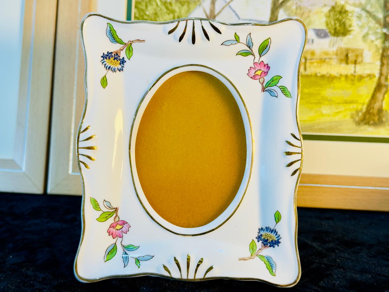 Aynsley England Fine Bone China Photo Frame - Pembroke Floral Pattern with Gold Trim
